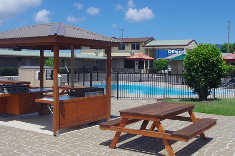 Ashwood Motel - Redcliffe Tourism 3