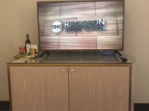 Radisson Blu Plaza Hotel Sydney - Redcliffe Tourism 41