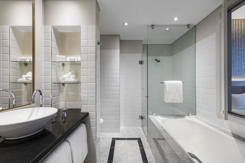 Radisson Blu Plaza Hotel Sydney - Redcliffe Tourism 27