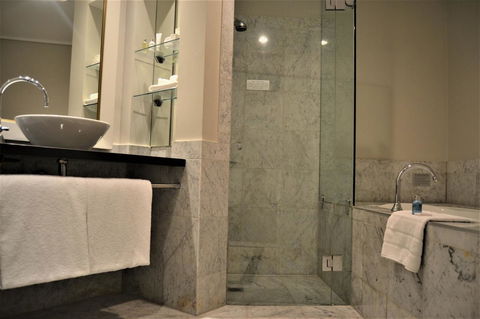 Radisson Blu Plaza Hotel Sydney - Redcliffe Tourism 40