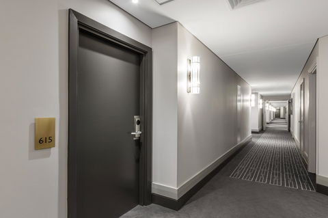 Radisson Blu Plaza Hotel Sydney - Redcliffe Tourism 31
