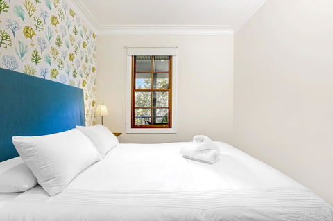 Bellevue Accommodation - Redcliffe Tourism 4