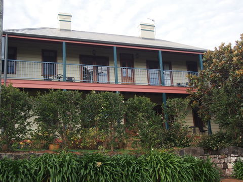 Bellevue Accommodation - Redcliffe Tourism 16