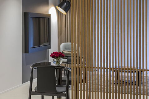 SKYE Suites Sydney - Redcliffe Tourism 28