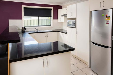 Bluegum Apartments Newcastle - Redcliffe Tourism 15