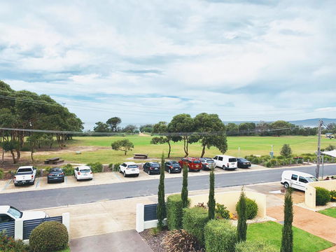 Seachange 3 - Redcliffe Tourism 1