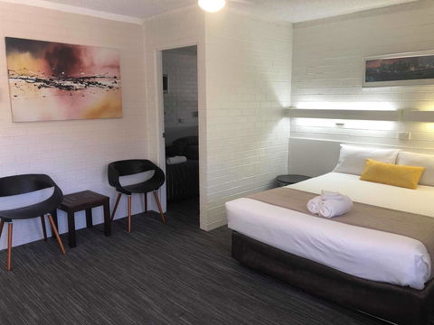 Coastal Bay Motel - Redcliffe Tourism 20