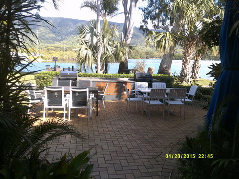 Pelican H2O One & Two Bedroom Apartments - Redcliffe Tourism 10