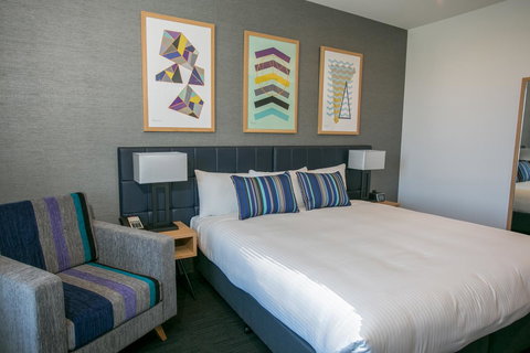 Alpha Hotel Eastern Creek - Redcliffe Tourism 37