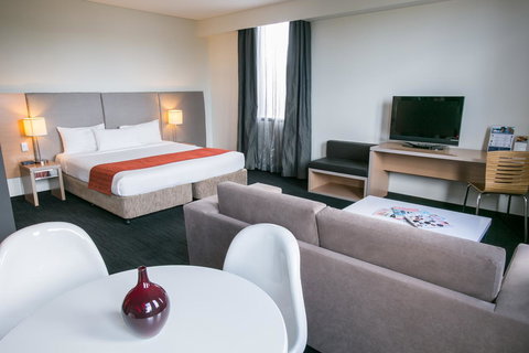 Alpha Hotel Eastern Creek - Redcliffe Tourism 14