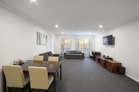 Best Western Plus Bolton On The Park - Redcliffe Tourism 21