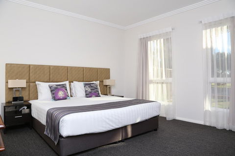 Best Western Plus Bolton On The Park - Redcliffe Tourism 19