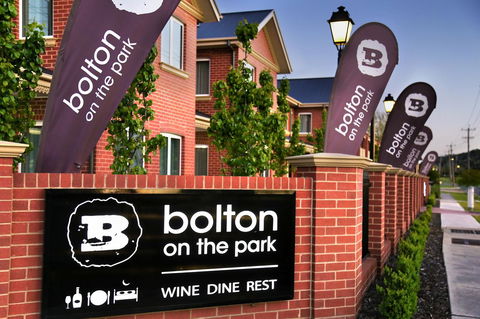 Best Western Plus Bolton On The Park - Redcliffe Tourism 2