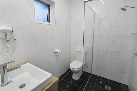 Best Western Plus Bolton On The Park - Redcliffe Tourism 26