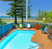 Beach House Holiday Apartments - Redcliffe Tourism