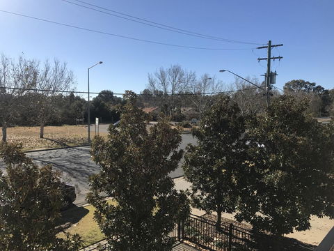 Travers Street Apartment - Redcliffe Tourism 11