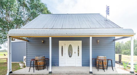Madigan Wine Country Cottages - Redcliffe Tourism 20