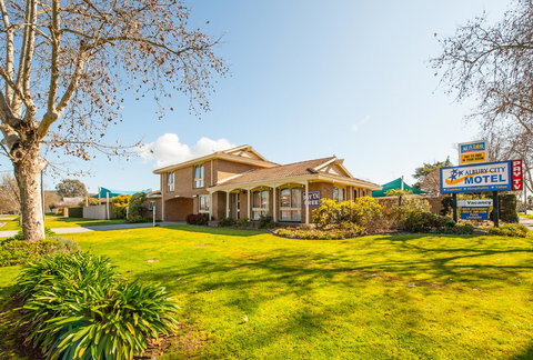 Albury City Motel - Redcliffe Tourism 2