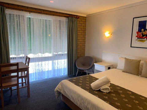 Albury City Motel - Redcliffe Tourism 4