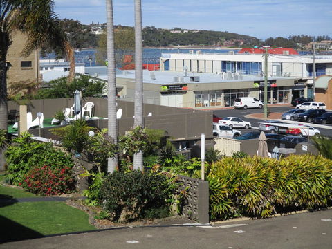 South Seas Motel - Redcliffe Tourism 13