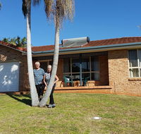 Twin Palms Holiday House at Lighthouse - Redcliffe Tourism