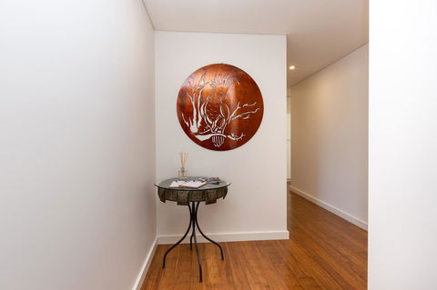 The Penthouse - Redcliffe Tourism 1