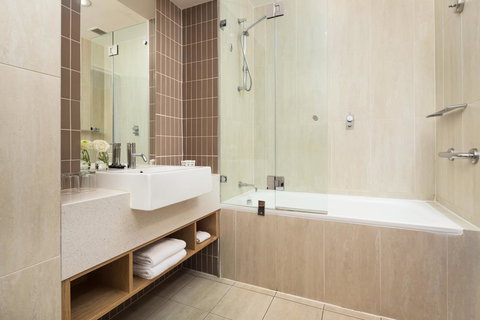 Rydges Campbelltown - Redcliffe Tourism 24