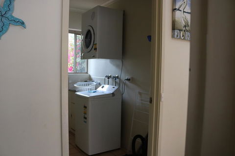 Beaches Apartments Merimbula - Redcliffe Tourism 20