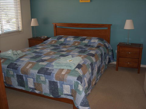 Beaches Apartments Merimbula - Redcliffe Tourism 6