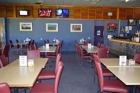 Brolga Hotel Motel - Coleambally - Redcliffe Tourism 15