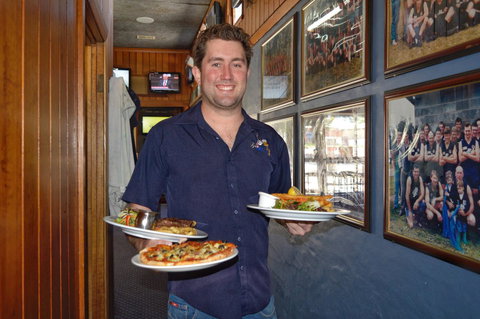 Brolga Hotel Motel - Coleambally - Redcliffe Tourism 20