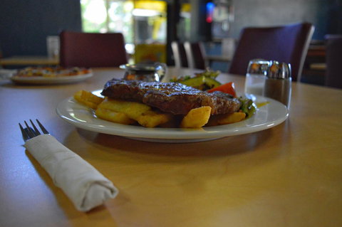 Brolga Hotel Motel - Coleambally - Redcliffe Tourism 24