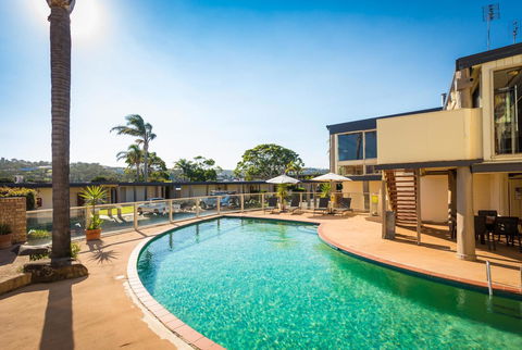 Black Dolphin Resort Motel & Apartments - Redcliffe Tourism 24