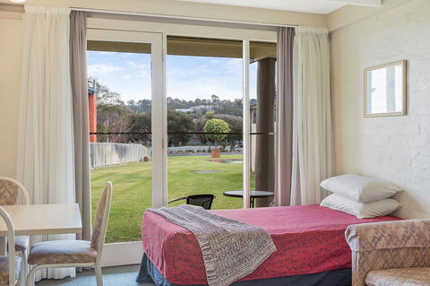 Black Dolphin Resort Motel & Apartments - Redcliffe Tourism 15