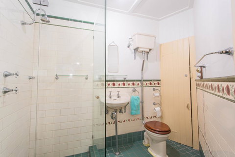 Australian Heritage Hotel - Redcliffe Tourism 11