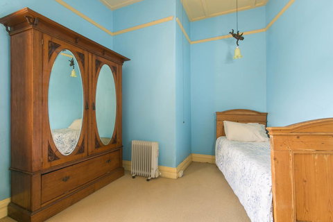 Australian Heritage Hotel - Redcliffe Tourism 13