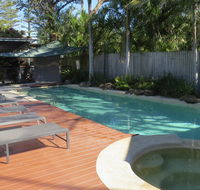 The Byron Beachcomber - Redcliffe Tourism