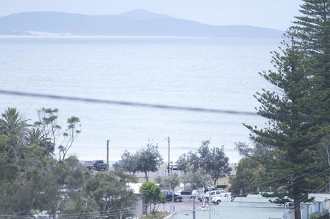 Clareview, 8 Korogora Street - Redcliffe Tourism 5