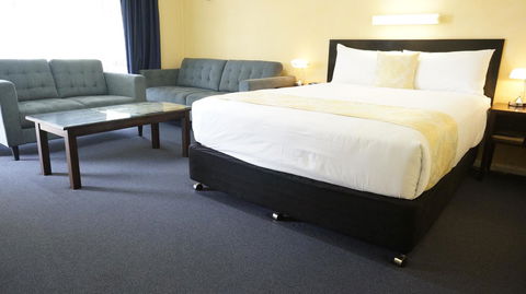 Highway Motor Inn Taree - Redcliffe Tourism 13
