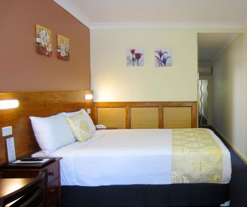Highway Motor Inn Taree - Redcliffe Tourism 0