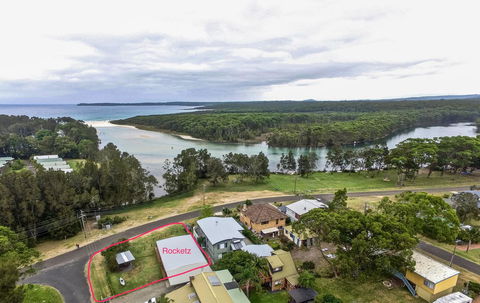 Rocketz At Berrara Beach - Redcliffe Tourism 1