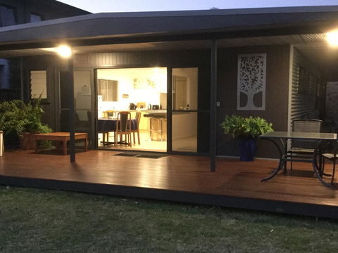 Rocketz At Berrara Beach - Redcliffe Tourism 15