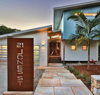 Drifted Away - Redcliffe Tourism