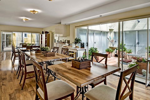 Bundanoon Lodge - Redcliffe Tourism 30