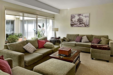 Bundanoon Lodge - Redcliffe Tourism 33