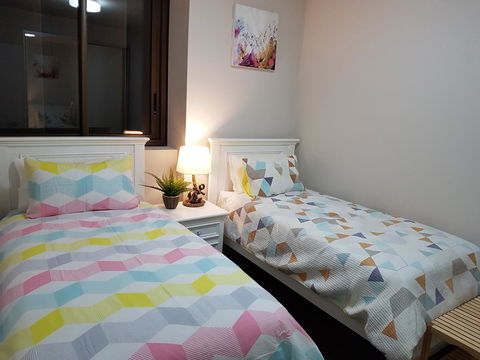 Sydney Olympic Park Apartment - Redcliffe Tourism 2