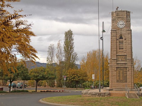 The Old Saddlery - Redcliffe Tourism 11