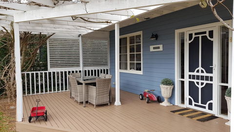 Bowral Escape - Redcliffe Tourism 13
