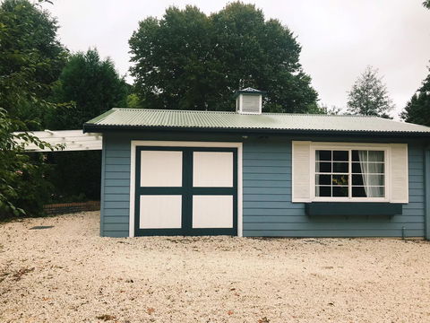 Bowral Escape - Redcliffe Tourism 26
