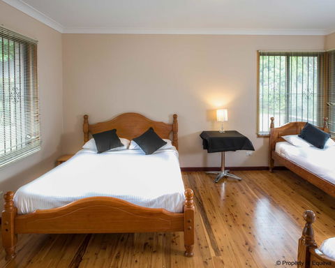 Villa Blue - Redcliffe Tourism 6